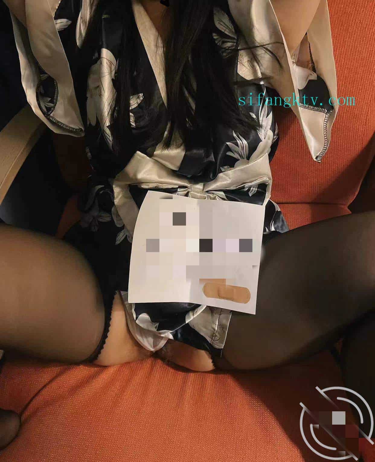 海角社区封神乱伦教师姐姐学校内射夹精液上课卫生间操到双腿发抖103P/10V/1.42G